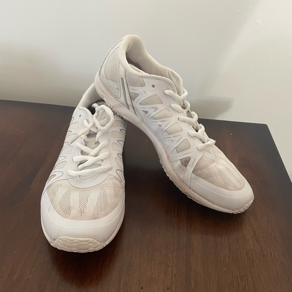 CHEER SHOES! Size 8.5. Fairly new…washed